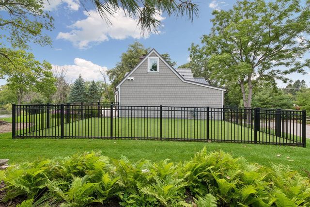 1397 Orono Lane, Wayzata, MN 55391