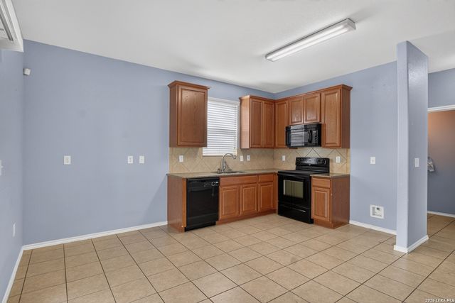 8906 MISSION STRM, San Antonio, TX 78223