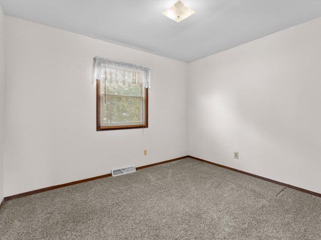 2129 S 23rd STREET, Manitowoc, WI 54220