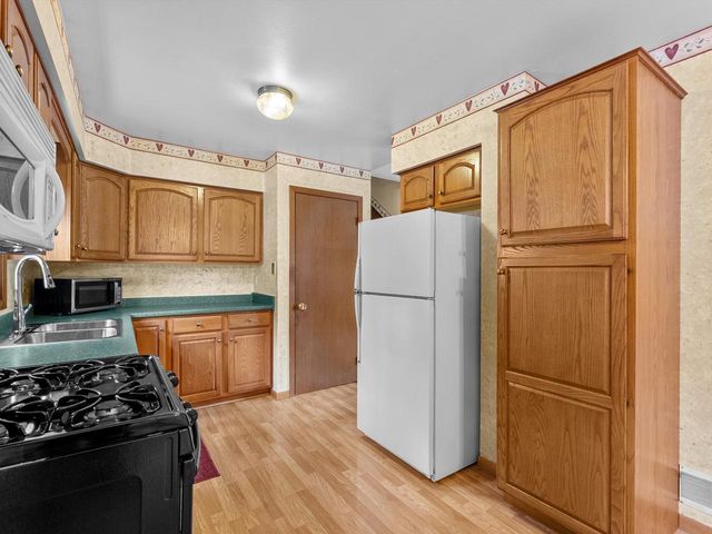 2129 S 23rd STREET, Manitowoc, WI 54220