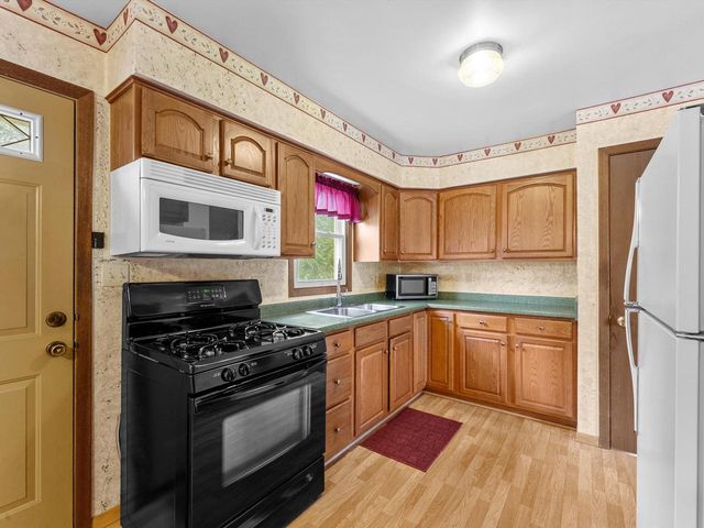 2129 S 23rd STREET, Manitowoc, WI 54220