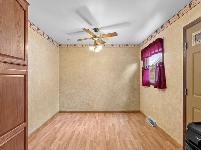 2129 S 23rd STREET, Manitowoc, WI 54220