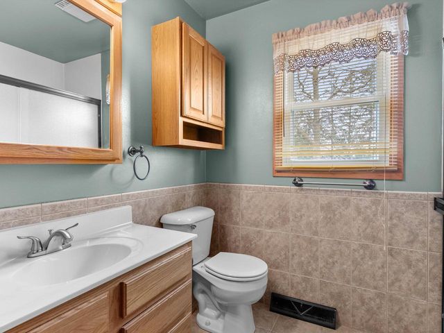 2129 S 23rd STREET, Manitowoc, WI 54220