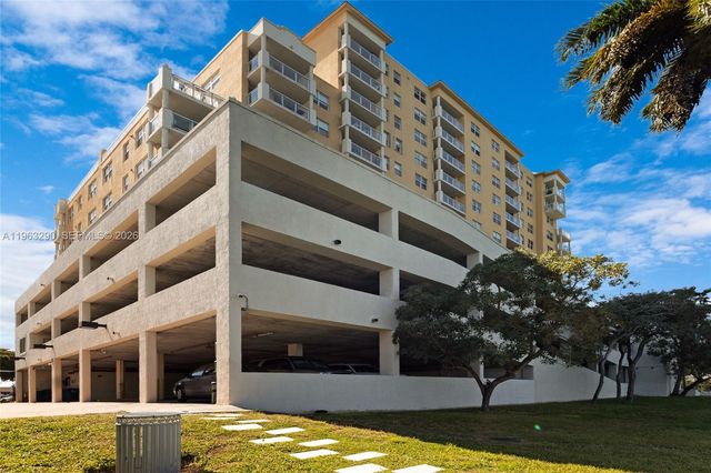 1625 Kennedy Cswy 1205G, North Bay Village, FL 33141