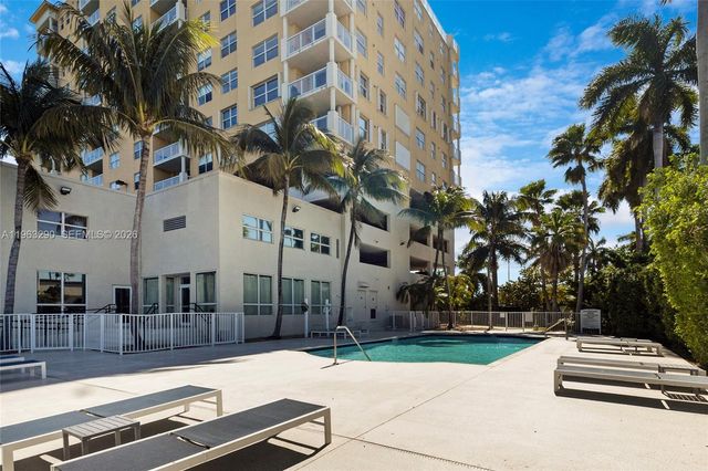 1625 Kennedy Cswy 1205G, North Bay Village, FL 33141