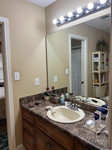 111 Ellice Court, Warner Robins, GA 31088