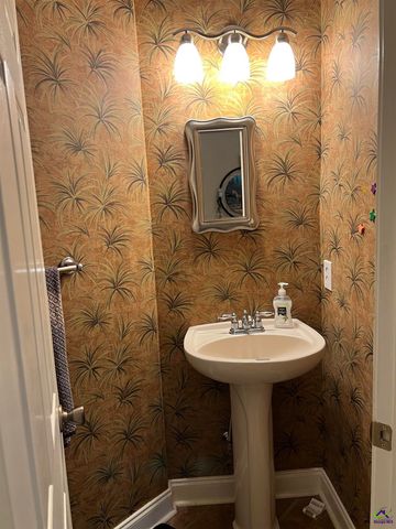 111 Ellice Court, Warner Robins, GA 31088