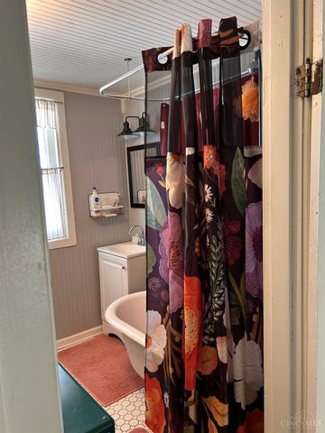 111 W South Street, Hillsboro, OH 45133