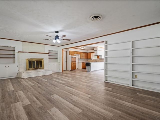 1016 N Saline, Grand Saline, TX 75140