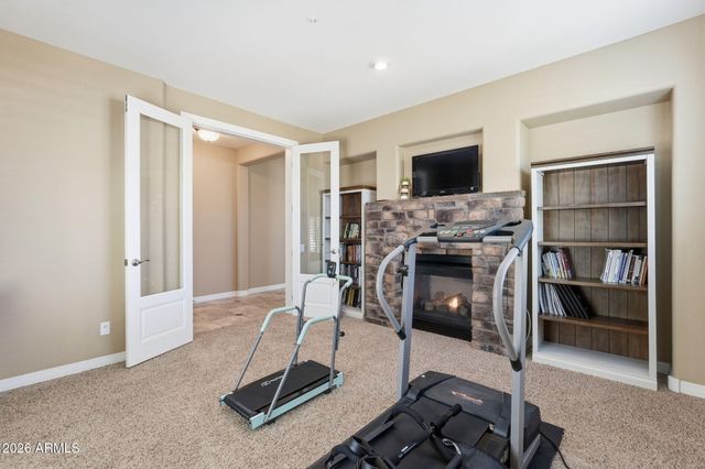 8638 W BRILES Road, Peoria, AZ 85383