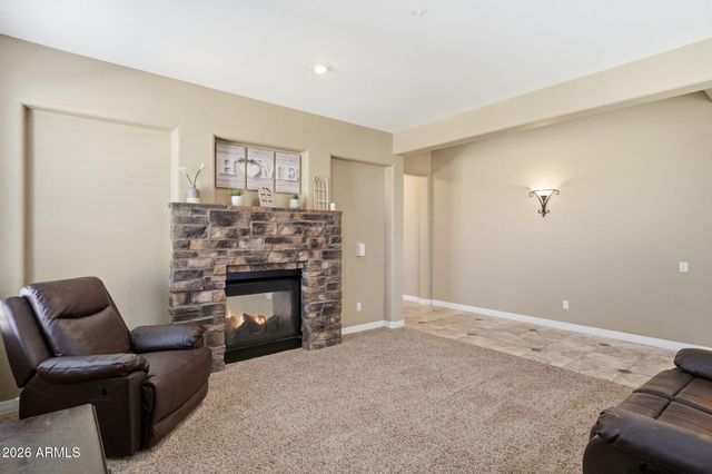 8638 W BRILES Road, Peoria, AZ 85383