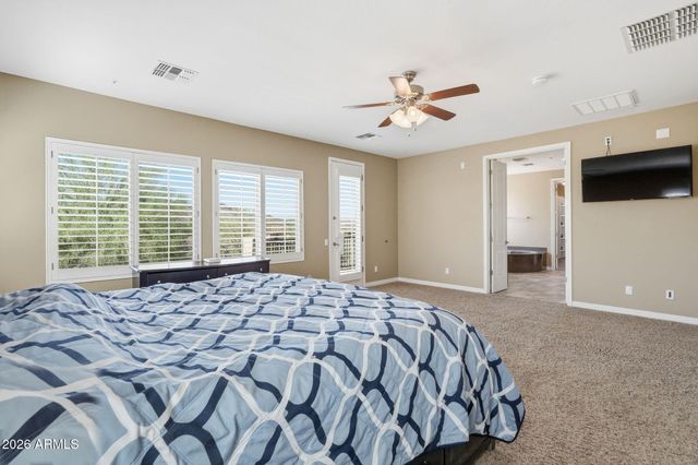 8638 W BRILES Road, Peoria, AZ 85383