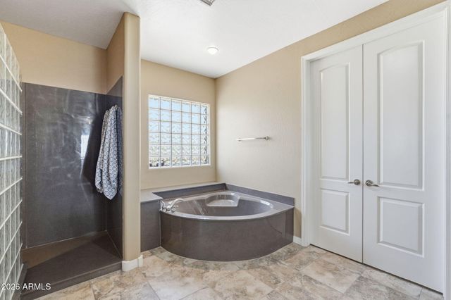 8638 W BRILES Road, Peoria, AZ 85383