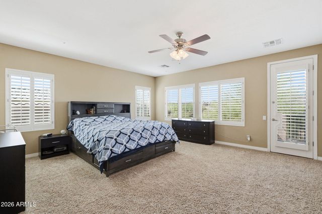 8638 W BRILES Road, Peoria, AZ 85383