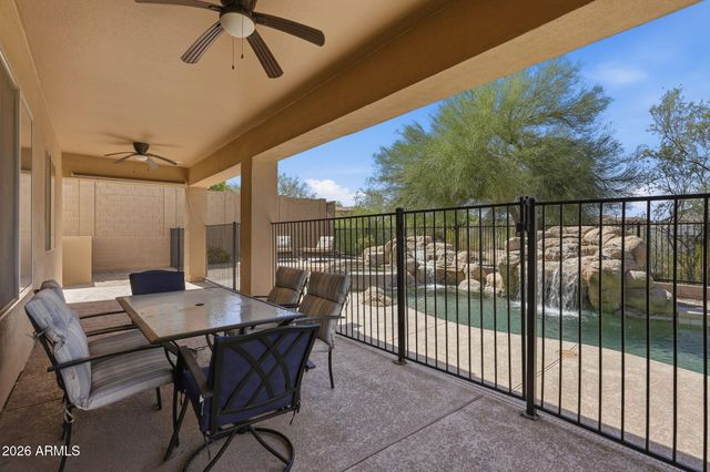 8638 W BRILES Road, Peoria, AZ 85383