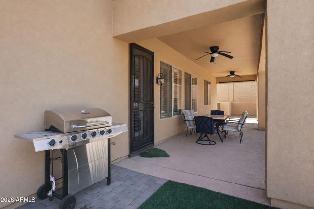 8638 W BRILES Road, Peoria, AZ 85383