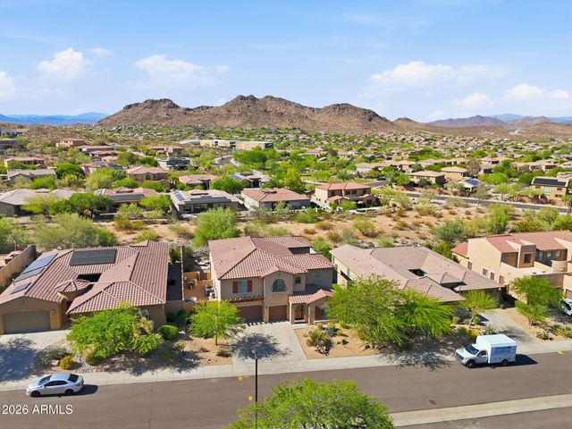 8638 W BRILES Road, Peoria, AZ 85383