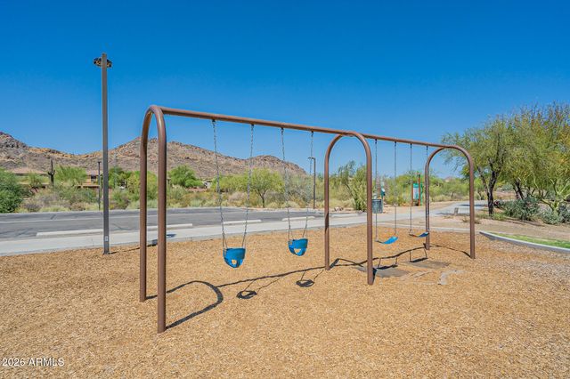 8638 W BRILES Road, Peoria, AZ 85383