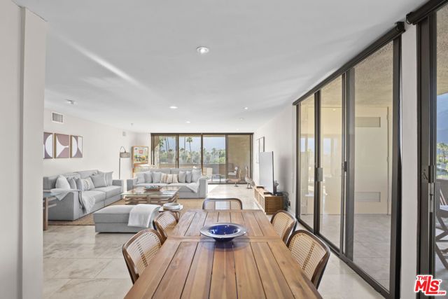 1630 S La Reina Way 3A, Palm Springs, CA 92264