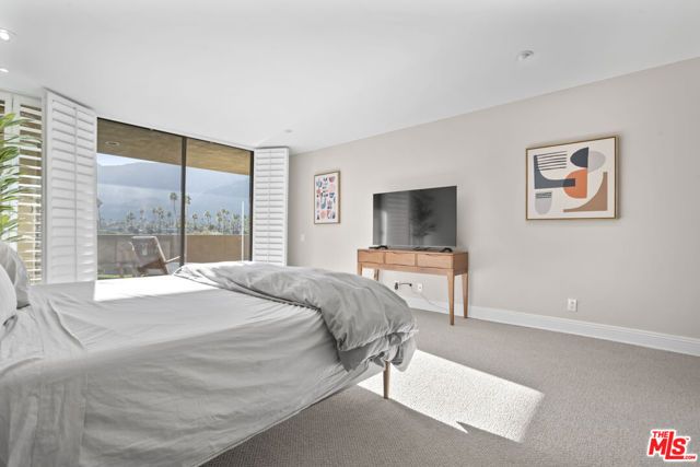 1630 S La Reina Way 3A, Palm Springs, CA 92264