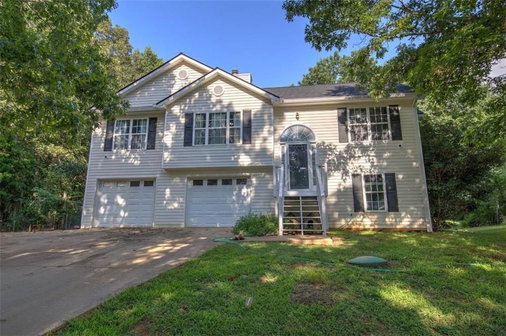 134 Dogwood Glen Drive, Aragon, GA 30104