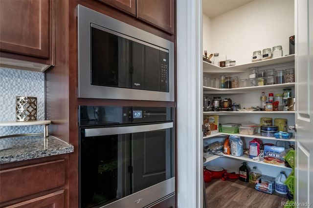 5810 Los Olivas Point, Parker, CO 80134