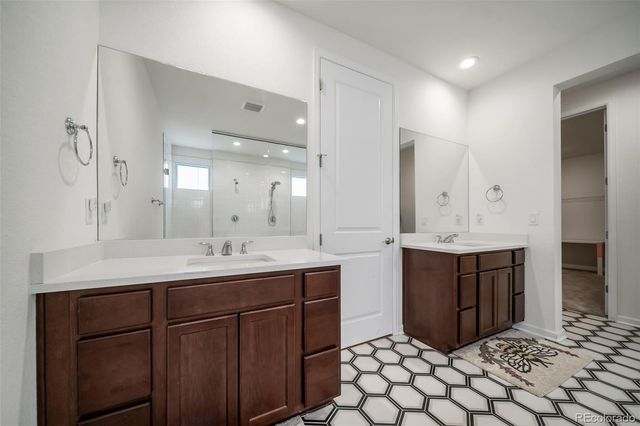 5810 Los Olivas Point, Parker, CO 80134