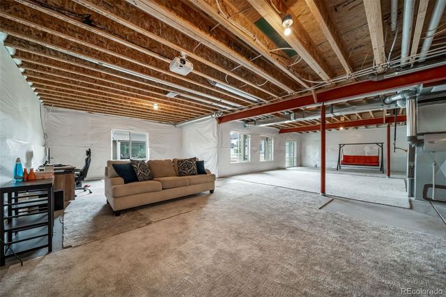 5810 Los Olivas Point, Parker, CO 80134