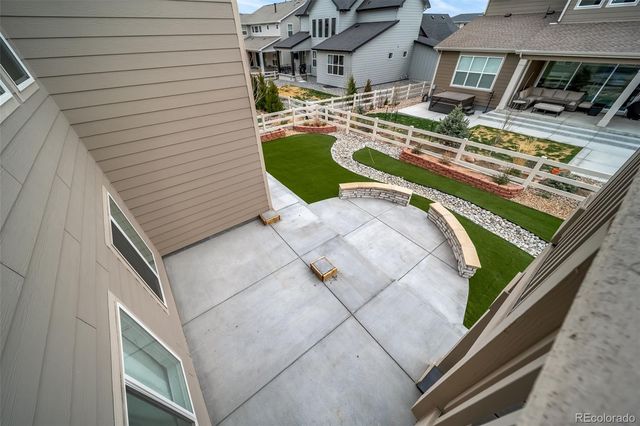 5810 Los Olivas Point, Parker, CO 80134