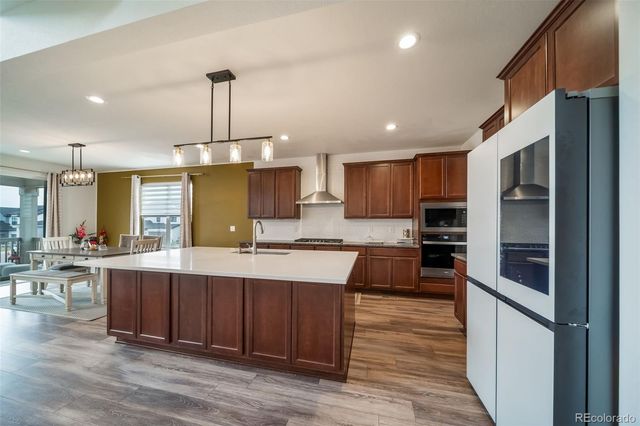 5810 Los Olivas Point, Parker, CO 80134