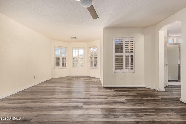 10489 S 182ND Drive, Goodyear, AZ 85338