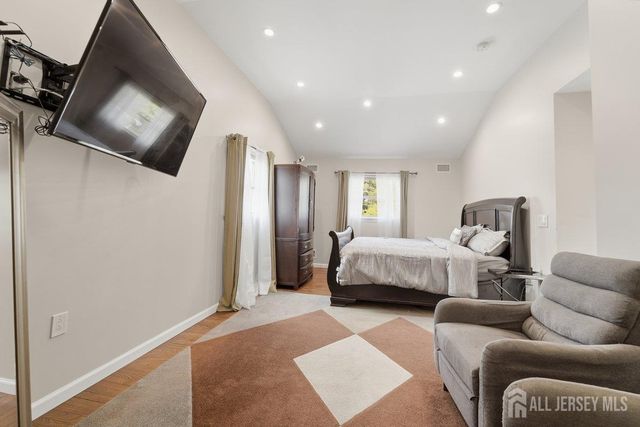 5350 orchard Street, Piscataway, NJ 08854