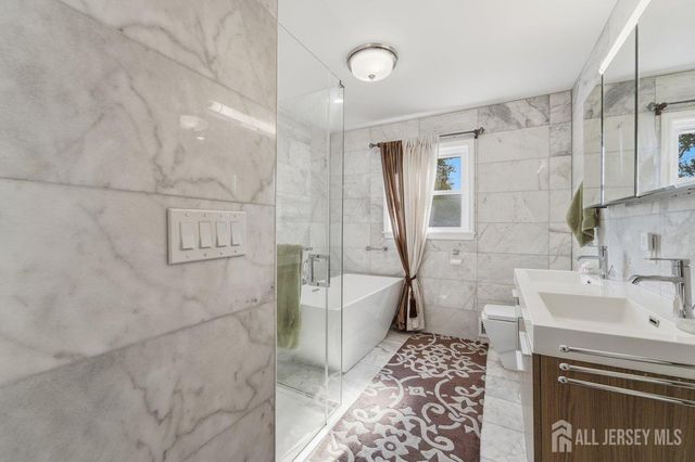 5350 orchard Street, Piscataway, NJ 08854