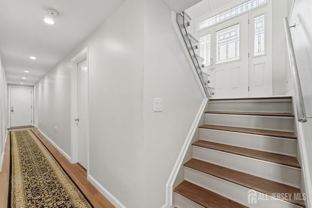 5350 orchard Street, Piscataway, NJ 08854