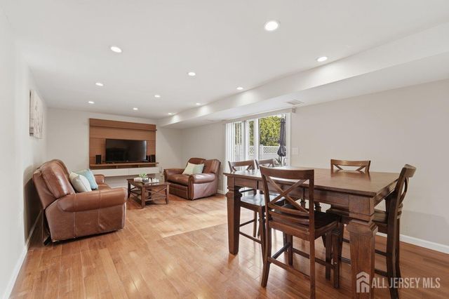 5350 orchard Street, Piscataway, NJ 08854