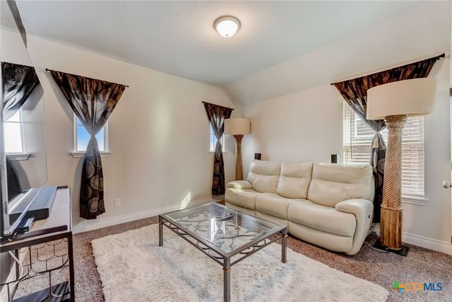 8401 Callahan Drive, Killeen, TX 76542