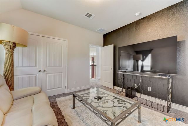 8401 Callahan Drive, Killeen, TX 76542