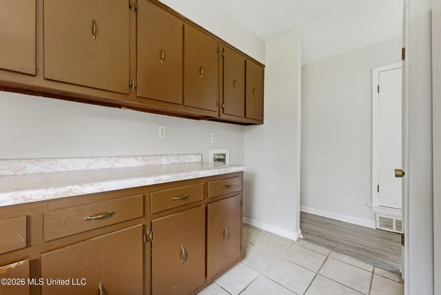 2715 Meadowbrook Drive, Horn Lake, MS 38637