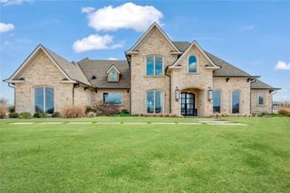 2106 County Road 43250, Paris, TX 75462