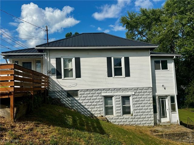 3602 11th Avenue, Vienna, WV 26105