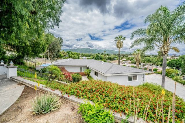 19791 GRANDVIEW Drive, Corona, CA 92881
