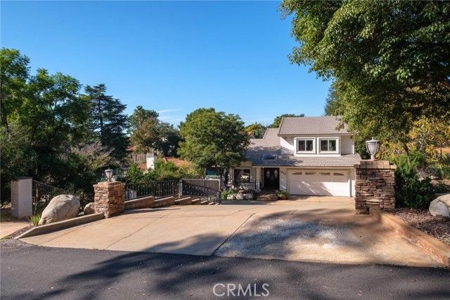 2415 Park Boulevard, Upland, CA 91784