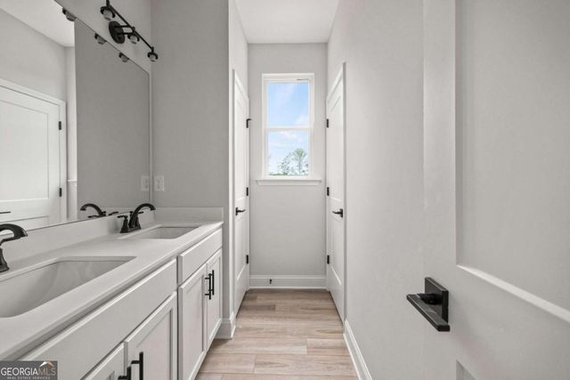 149 Barton Springs, Bethlehem, GA 30620