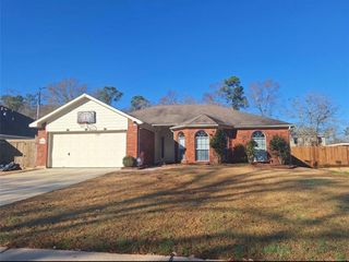 17124 Gleneagle Drive S, Conroe, TX 77385