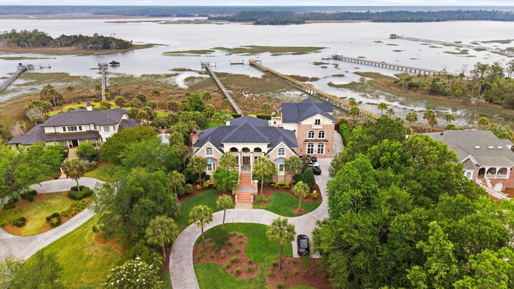 4145 Colonel Vanderhorst Circle, Mount Pleasant, SC 29466