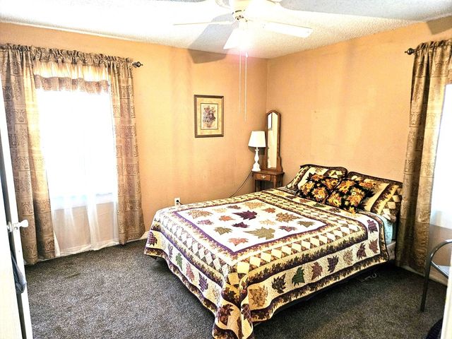 2404 W 9th St, Odessa, TX 79763