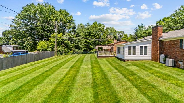 839 Springhill Lane, Frankfort, KY 40601