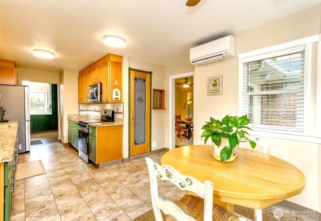 6214 75th Street W, Lakewood, WA 98499