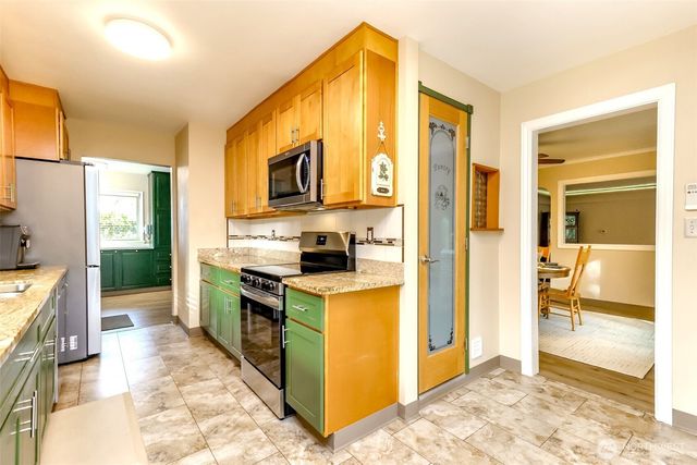 6214 75th Street W, Lakewood, WA 98499