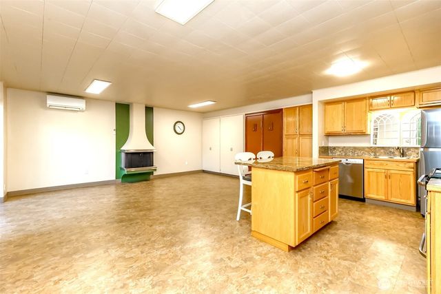 6214 75th Street W, Lakewood, WA 98499